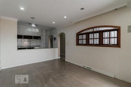 Sala de casa à venda com 2 quartos, 225m² em Jardim Oriental, São Paulo