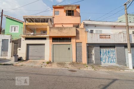 Fachada de casa à venda com 2 quartos, 225m² em Jardim Oriental, São Paulo