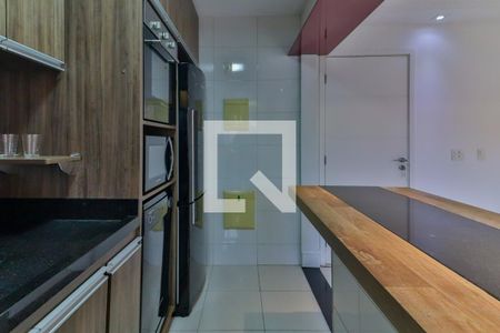 Apartamento à venda com 73m², 2 quartos e 1 vaga Apartamento à venda com 73m², 2 quartos e 1 vagaCozinha e Área de Serviço