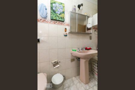 Apartamento à venda com 90m², 3 quartos e sem vaga Apartamento à venda com 90m², 3 quartos e sem vagaBanheiro