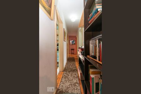 Apartamento à venda com 90m², 3 quartos e sem vaga Apartamento à venda com 90m², 3 quartos e sem vagaCorredor