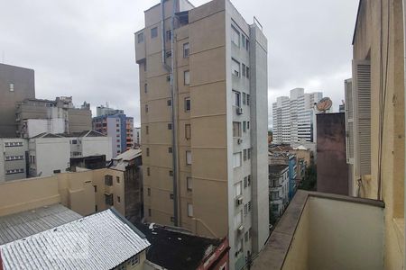 Sala - Vista de apartamento para alugar com 2 quartos, 85m² em Centro Histórico, Porto Alegre