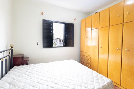 Quarto 1 de casa para alugar com 3 quartos, 180m² em Vila Ema, São Paulo