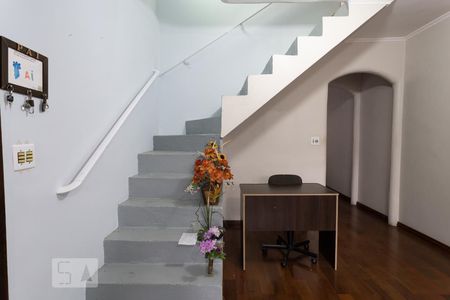 Sala de casa para alugar com 3 quartos, 180m² em Vila Ema, São Paulo