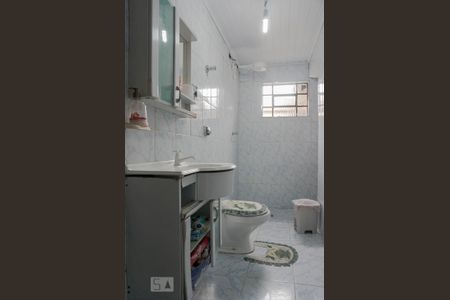 Casa à venda com 170m², 3 quartos e 4 vagasBanheiro