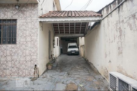 Casa à venda com 170m², 3 quartos e 4 vagasGaragem