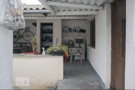 Casa à venda com 170m², 3 quartos e 4 vagasQuintal