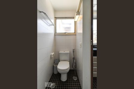 Apartamento à venda com 117m², 3 quartos e 2 vagasSuíte - Banheiro