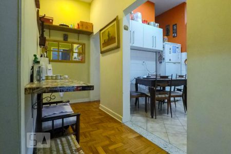 Apartamento à venda com 103m², 2 quartos e sem vagaEntrada Cozinha