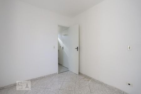 Quarto 1 de apartamento para alugar com 2 quartos, 55m² em Santa Teresinha, São Paulo