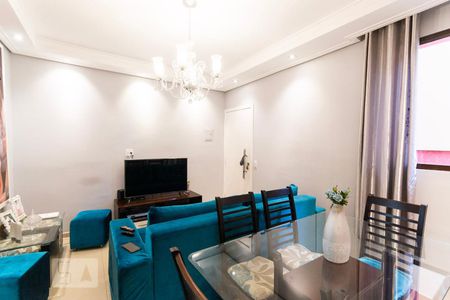 Apartamento à venda com 67m², 3 quartos e 1 vagaSala