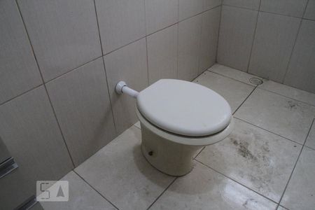 Banheiro de casa para alugar com 2 quartos, 120m² em Jardim Sapopemba, São Paulo