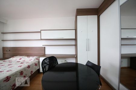 Apartamento para alugar com 37m², 1 quarto e 1 vagaQuarto