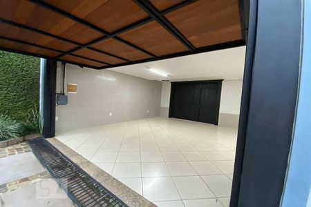 Casa à venda com 400m², 4 quartos e 3 vagasGaragem