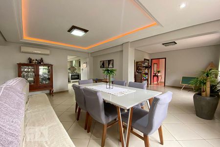 Sala de Jantar de casa à venda com 4 quartos, 400m² em Santo Andre, São Leopoldo