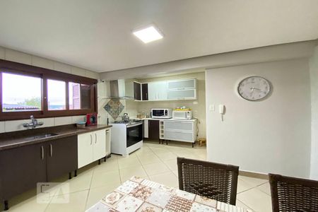 Casa à venda com 400m², 4 quartos e 3 vagasCozinha