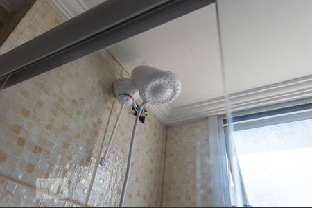 Apartamento à venda com 58m², 2 quartos e 2 vagasChuveiro