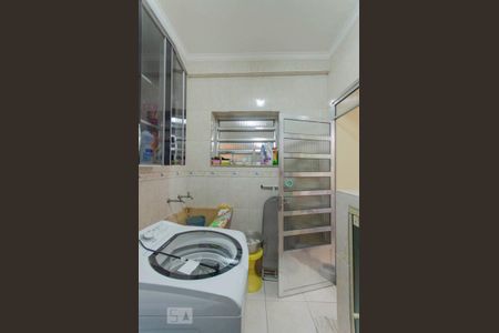Casa à venda com 459m², 3 quartos e 5 vagas Casa à venda com 459m², 3 quartos e 5 vagasÁrea de Serviço