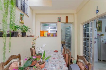 Casa à venda com 459m², 3 quartos e 5 vagas Casa à venda com 459m², 3 quartos e 5 vagasAnexo Cozinha