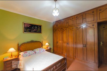 Casa à venda com 459m², 3 quartos e 5 vagas Casa à venda com 459m², 3 quartos e 5 vagasQuarto 4