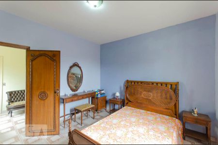 Casa à venda com 459m², 3 quartos e 5 vagas Casa à venda com 459m², 3 quartos e 5 vagasQuarto 3