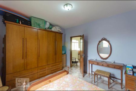 Casa à venda com 459m², 3 quartos e 5 vagas Casa à venda com 459m², 3 quartos e 5 vagasQuarto 3