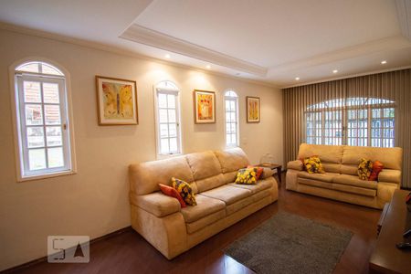Sala de casa à venda com 3 quartos, 220m² em Vila Inglesa, São Paulo