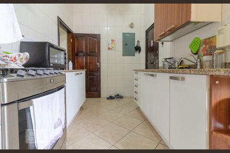 Apartamento à venda com 300m², 4 quartos e 1 vagaCozinha