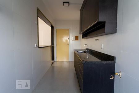 Apartamento para alugar com 74m², 3 quartos e 2 vagas Apartamento para alugar com 74m², 3 quartos e 2 vagasCozinha