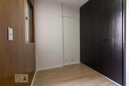 Apartamento para alugar com 74m², 3 quartos e 2 vagas Apartamento para alugar com 74m², 3 quartos e 2 vagasQuarto 3