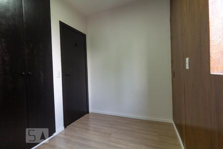Apartamento para alugar com 74m², 3 quartos e 2 vagas Apartamento para alugar com 74m², 3 quartos e 2 vagasQuarto 3