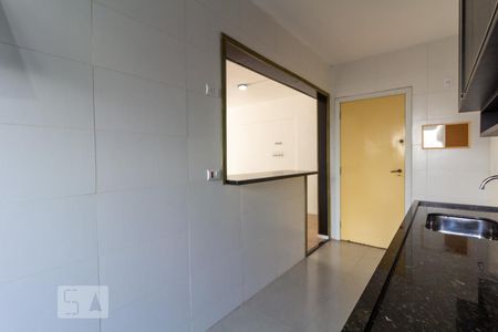 Apartamento para alugar com 74m², 3 quartos e 2 vagas Apartamento para alugar com 74m², 3 quartos e 2 vagasCozinha