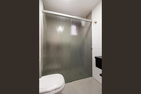 Banheiro Social de apartamento para alugar com 3 quartos, 74m² em Vila Gomes, São Paulo