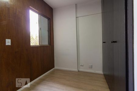 Apartamento para alugar com 74m², 3 quartos e 2 vagas Apartamento para alugar com 74m², 3 quartos e 2 vagasQuarto 3