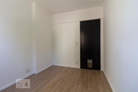 Quarto 1 de apartamento para alugar com 3 quartos, 74m² em Vila Gomes, São Paulo