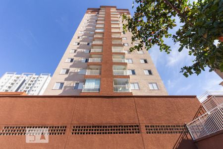 Apartamento à venda com 70m², 3 quartos e 1 vaga Apartamento à venda com 70m², 3 quartos e 1 vagaFachada