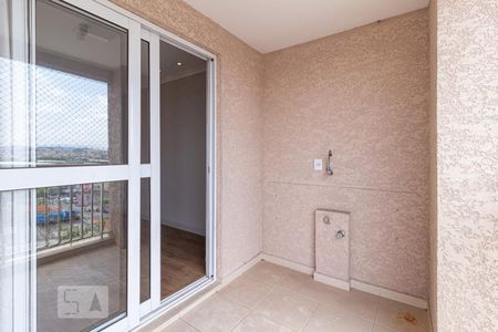 Sacada de apartamento à venda com 3 quartos, 70m² em Presidente Altino, Osasco