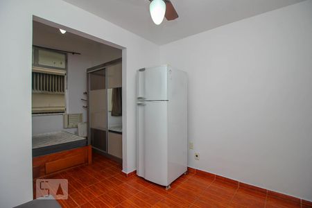Sala de kitnet/studio para alugar com 1 quarto, 25m² em Botafogo, Rio de Janeiro