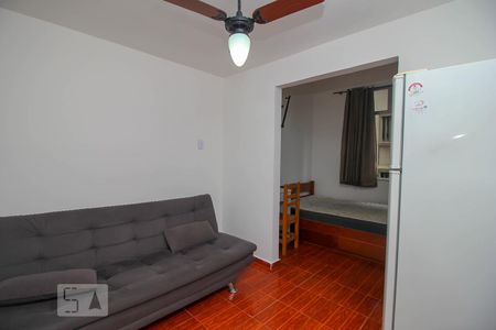 Sala de kitnet/studio para alugar com 1 quarto, 25m² em Botafogo, Rio de Janeiro