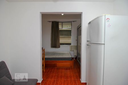 Sala de kitnet/studio para alugar com 1 quarto, 25m² em Botafogo, Rio de Janeiro