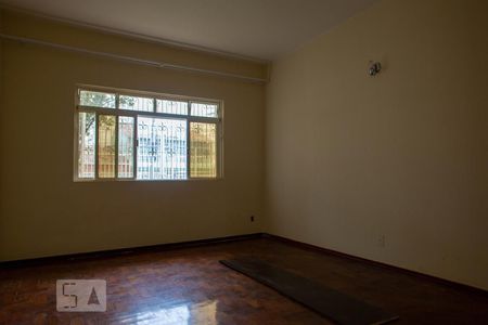 Quarto 1 de casa para alugar com 6 quartos, 230m² em Taguatinga Sul (taguatinga), Brasília