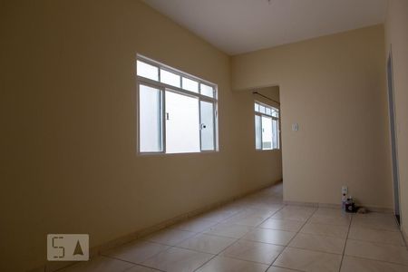 Ante Sala de casa para alugar com 6 quartos, 230m² em Taguatinga Sul (taguatinga), Brasília