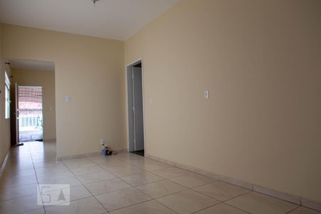 Ante Sala de casa para alugar com 6 quartos, 230m² em Taguatinga Sul (taguatinga), Brasília