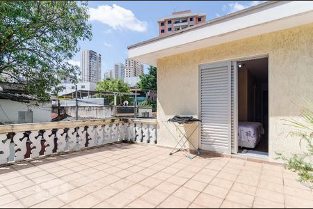 Casa à venda com 210m², 4 quartos e 3 vagas Casa à venda com 210m², 4 quartos e 3 vagasSacada da Suíte