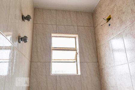 Banheiro de casa para alugar com 1 quarto, 50m² em Vila Mazzei, São Paulo