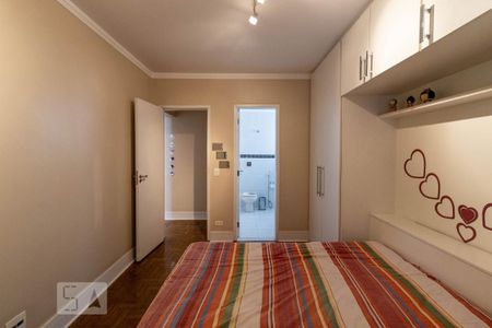 Apartamento à venda com 78m², 2 quartos e 1 vagaQuarto 2