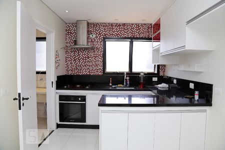 Apartamento à venda com 150m², 3 quartos e 2 vagasCozinha