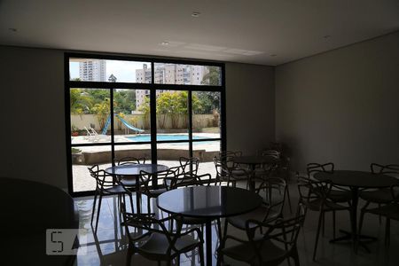 Apartamento à venda com 150m², 3 quartos e 2 vagasÁrea comum - Salão de festas