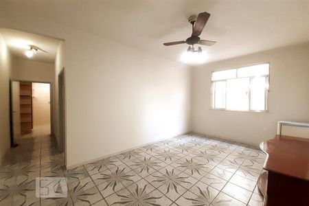 Sala de apartamento para alugar com 2 quartos, 50m² em Del Castilho, Rio de Janeiro