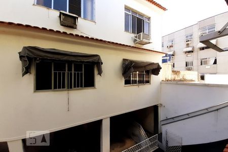 Vista de apartamento para alugar com 2 quartos, 50m² em Del Castilho, Rio de Janeiro